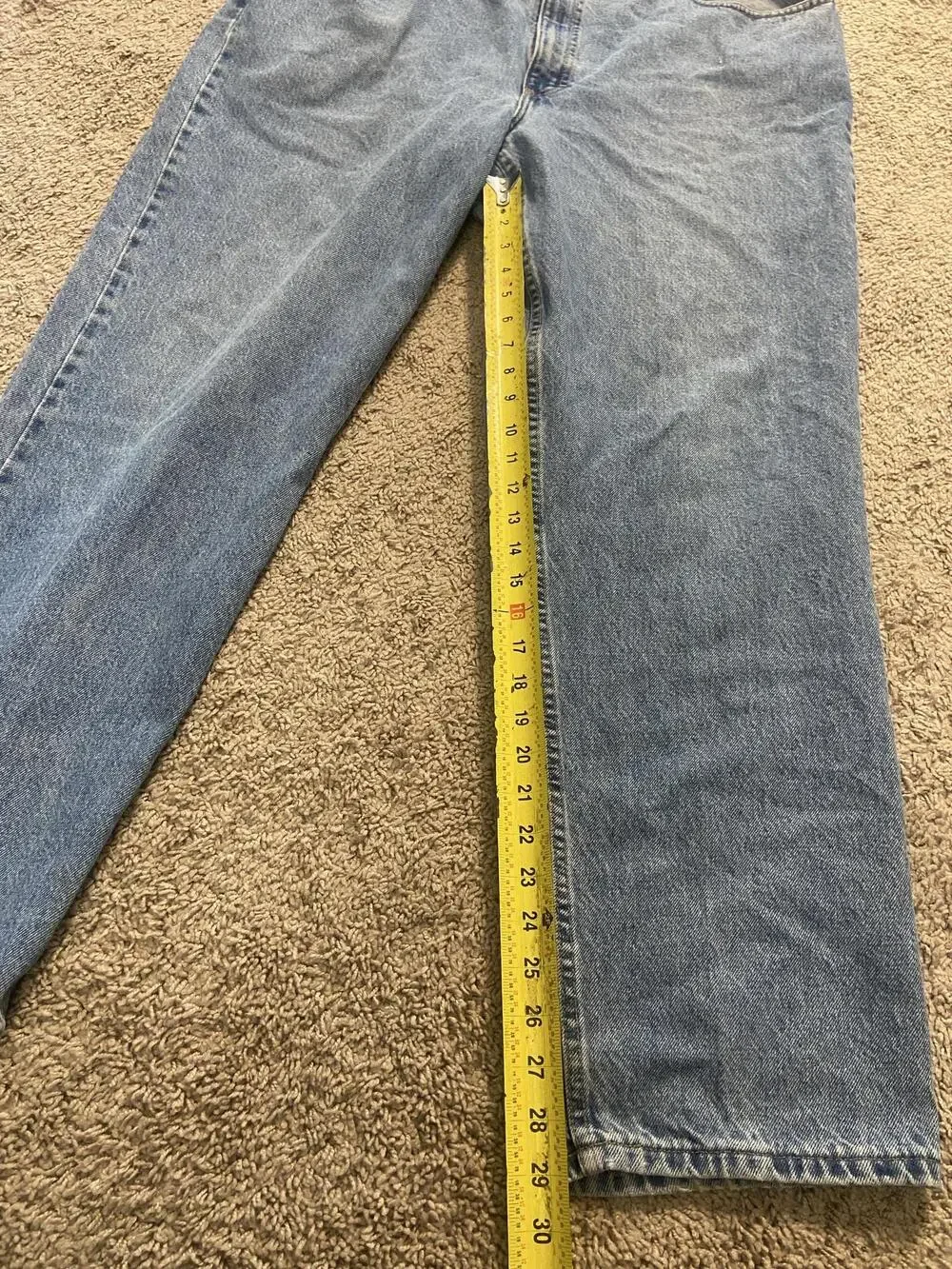 Eddie Bauer Jeans Mens 42x30 Blue Light Wash Relaxed Straight Denim Pockets